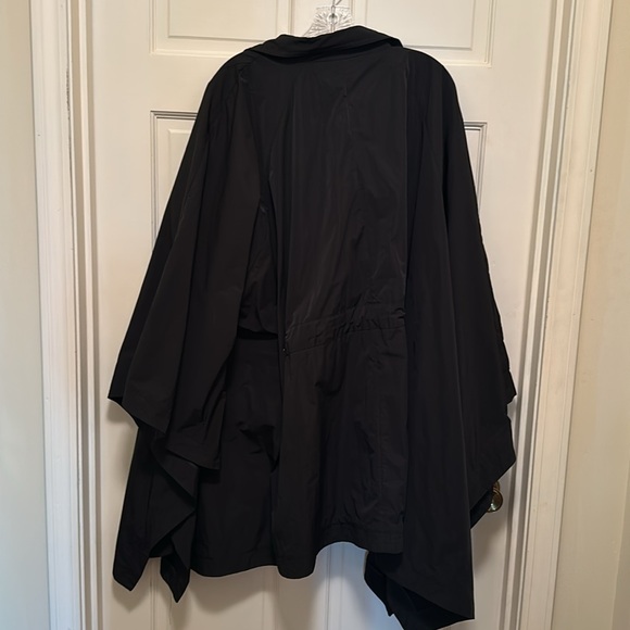 Ralph Lauren rain ☔️ jacket 🧥 - Picture 9 of 11